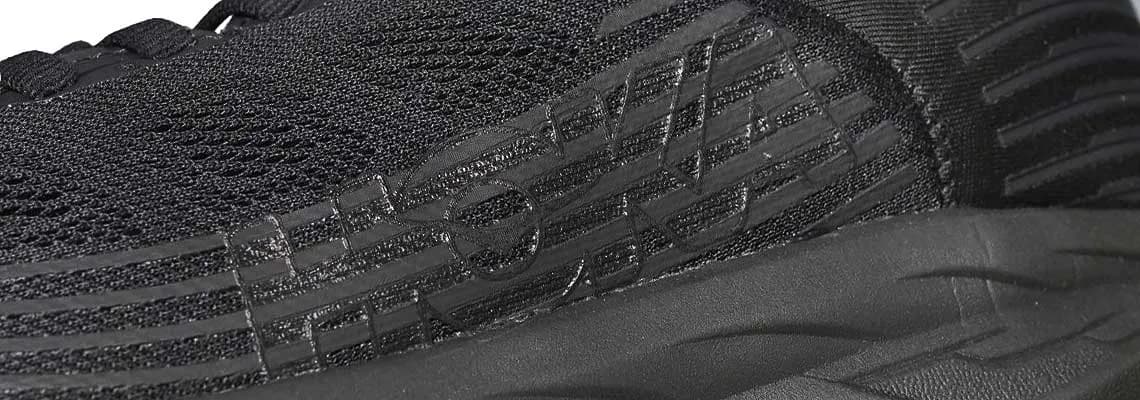 新たな潮流を生み出したHOKA(ホカ)の革新的なテクノロジー
