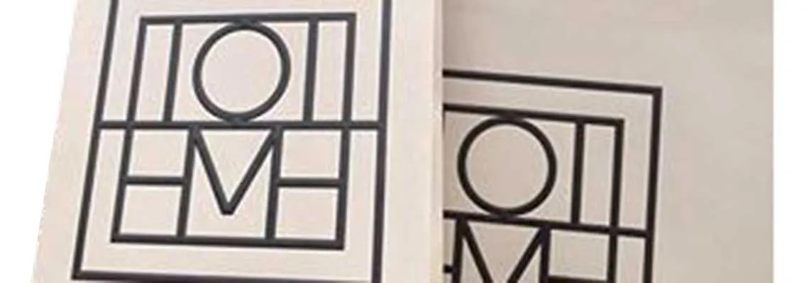 大人の女性を魅了!ファッションブロガーの手掛ける「TOTÊME」とは?