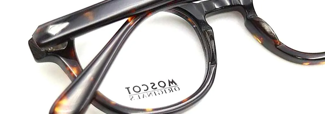 ニューヨーク発の老舗眼鏡ブランドMOSCOT | クラシックなデザインがファッション業界や芸能人から支持多数
