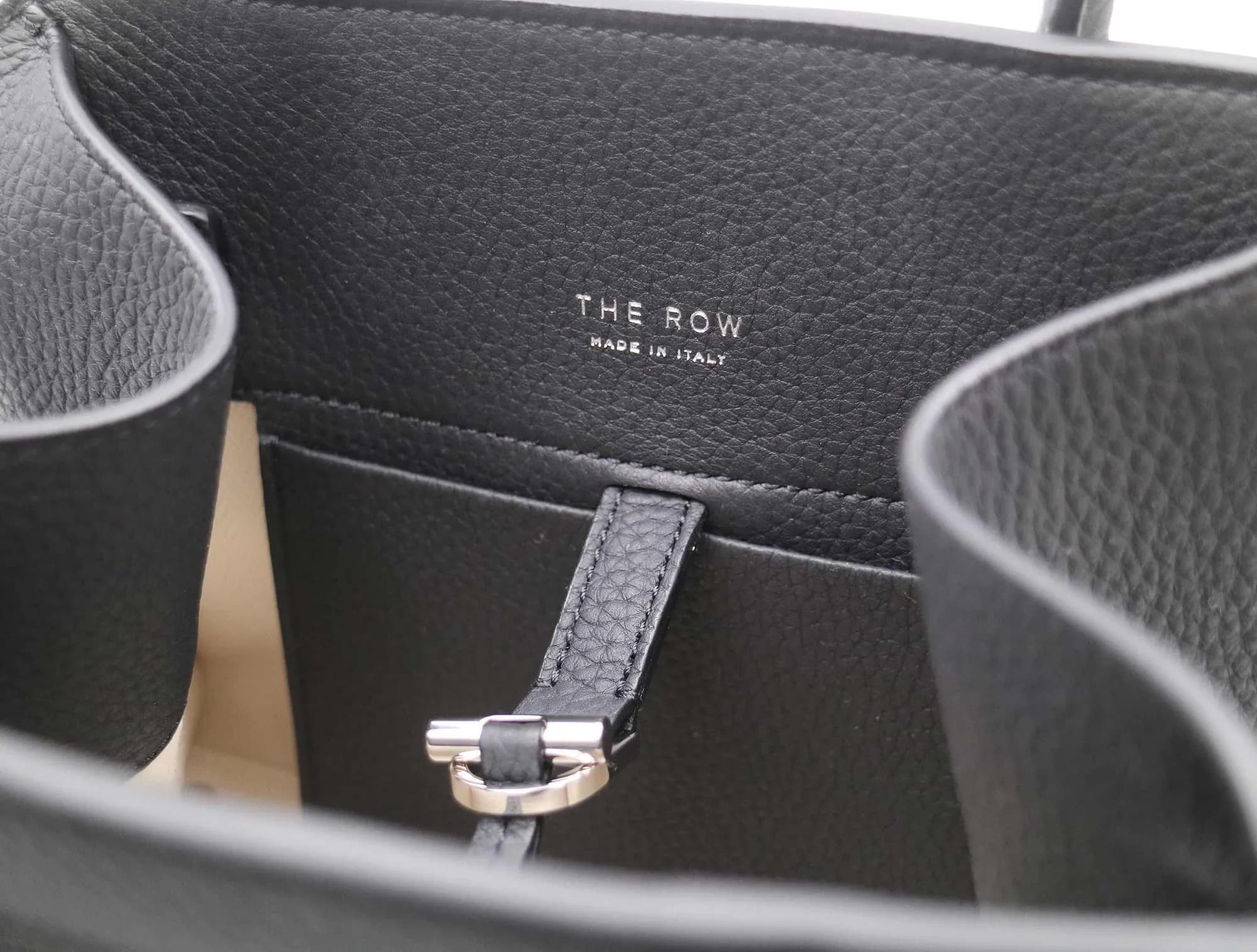 THE ROW