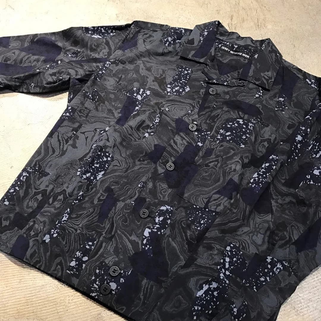 ISSEY MIYAKE ISSEY MIYAKE MEN 17SS ランウェイ着 マーブル柄オープンカラーシャツブルゾン