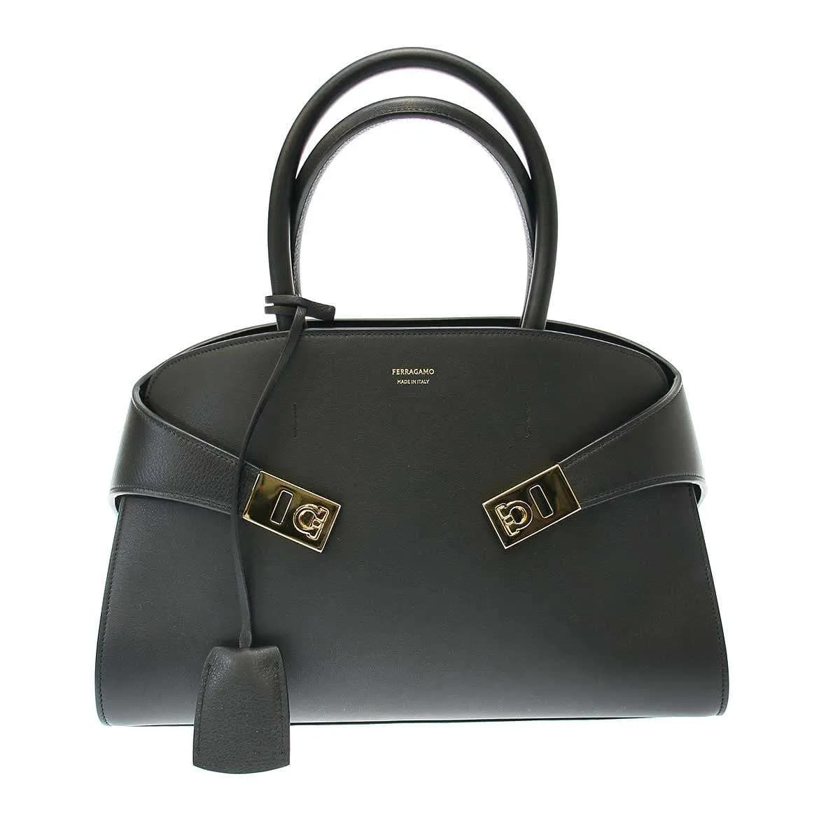 FERRAGAMO フェラガモ Hug 2WAY ガンチーニ スモールレザーショルダーバッグ EZ-21 5608
