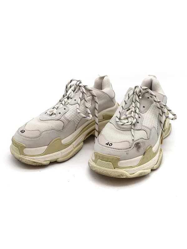 BALENCIAGA バレンシアガ Triple S トリプルエス スニーカー