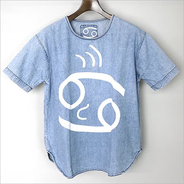 69 69 sixty nine フェイスプリントクラシックデニムTシャツ