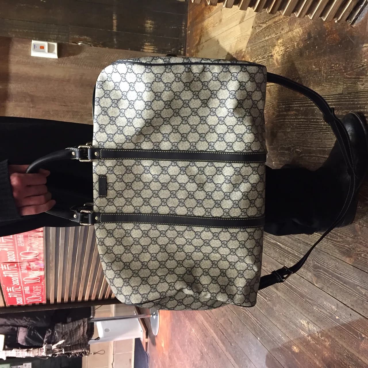 GUCCI GUCCI GG Supreme Medium Carry On Bag