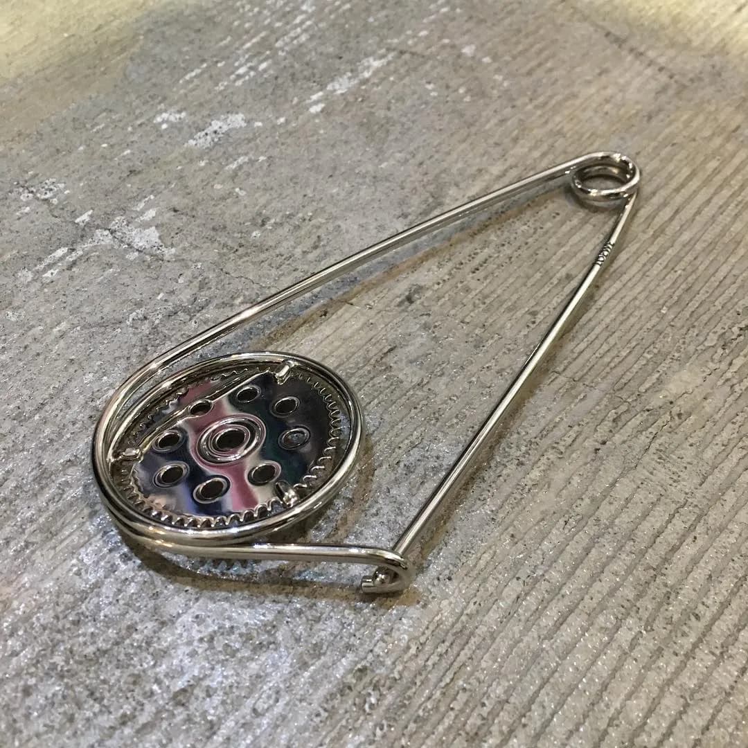 LOEWE LOEWE Meccano Pin