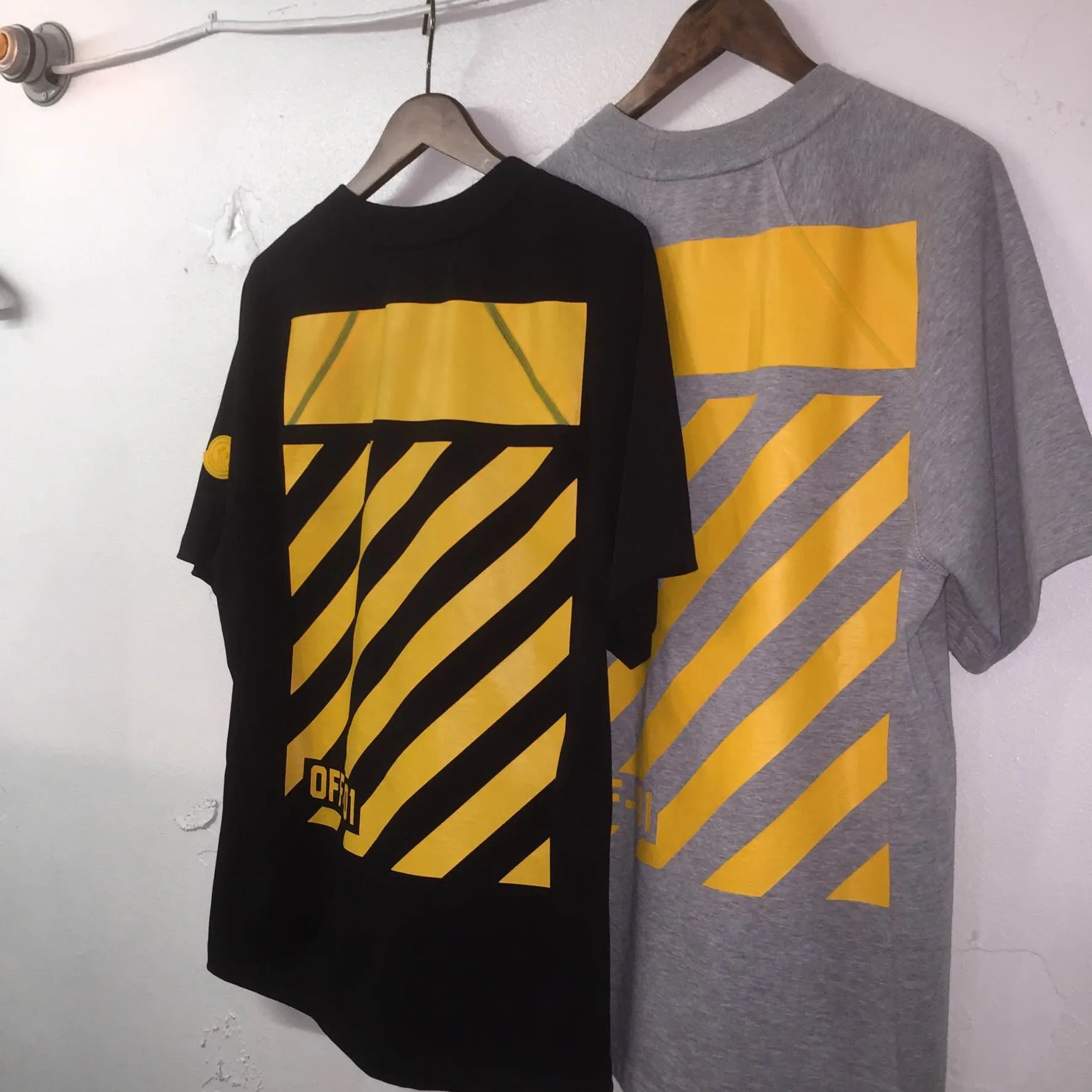 MONCLER MONCLER O 16AW バックプリントラグランビッグTシャツ