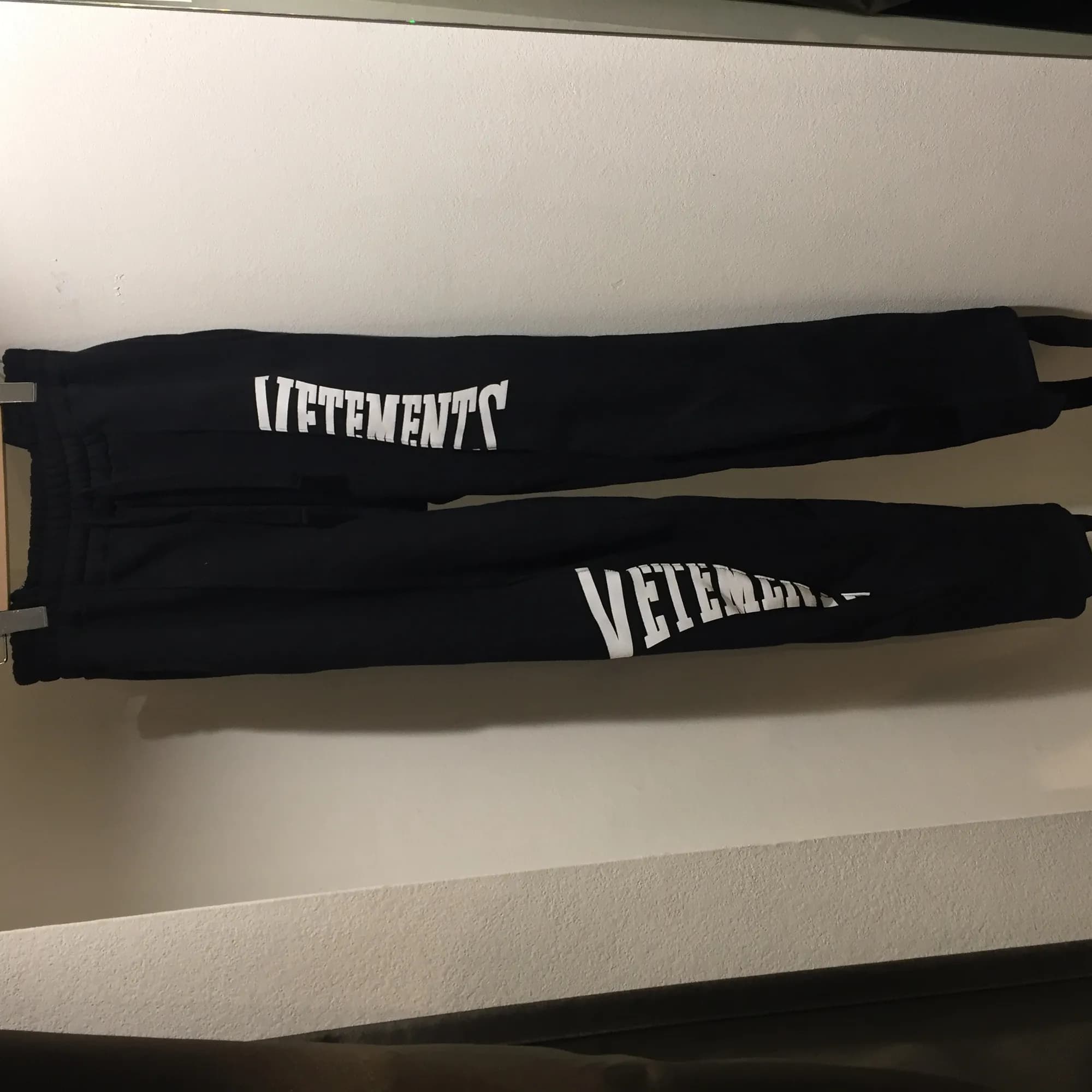 VETEMENTS VETEMENTS 再構築スウェットパンツ