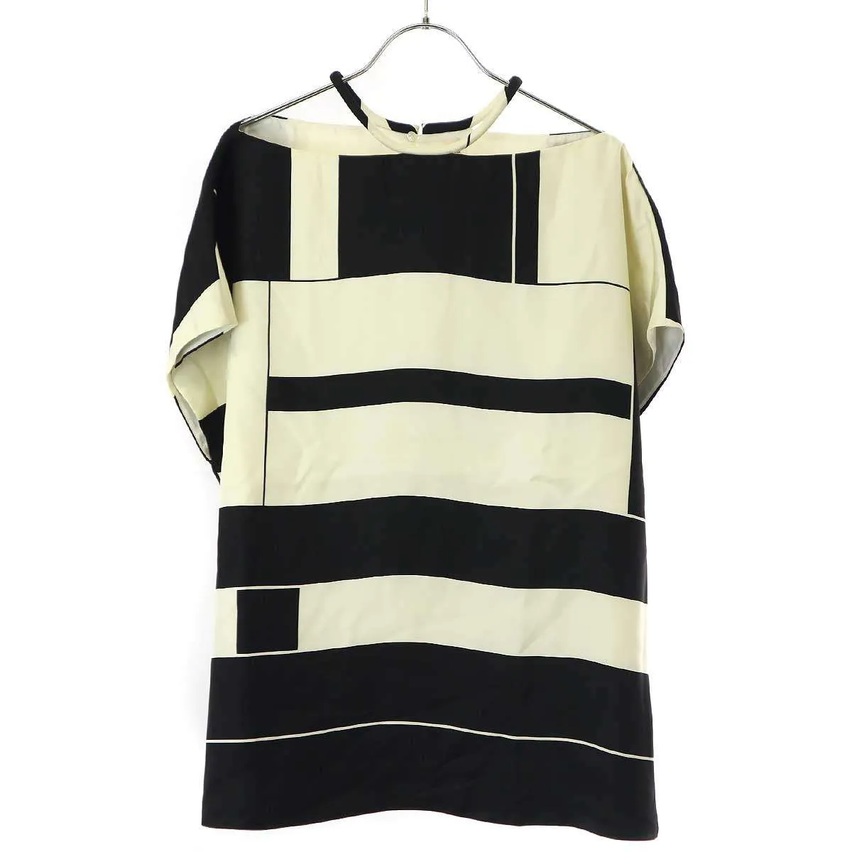 HERMES エルメス 2017 Pre-Fall ジオメトリックシルクトップス