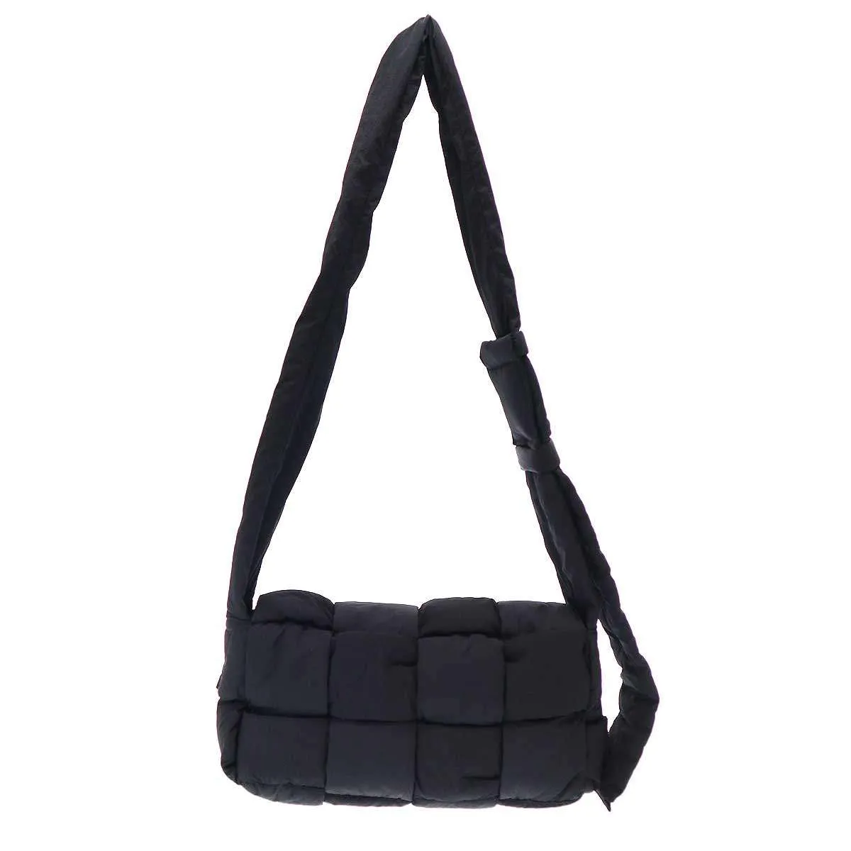 BOTTEGA VENETA ボッテガヴェネタ PADDED CASSETTE パデッドテックカセット クラシック