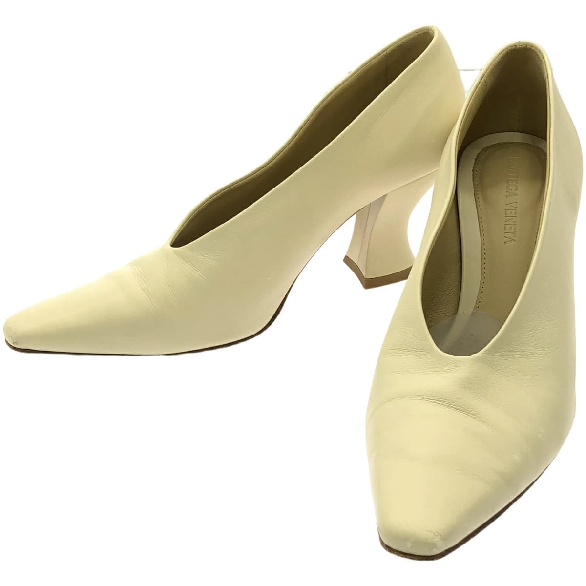 BOTTEGA VENETA ボッテガヴェネタ Almond アーモンド ヒールパンプス
