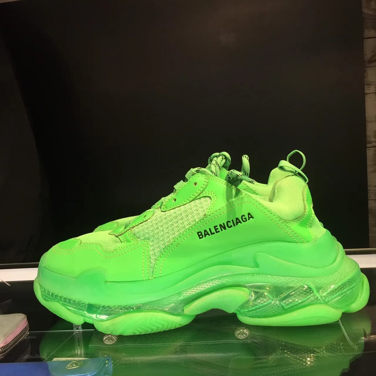 BALENCIAGA BALENCIAGA Triple S Neon Green