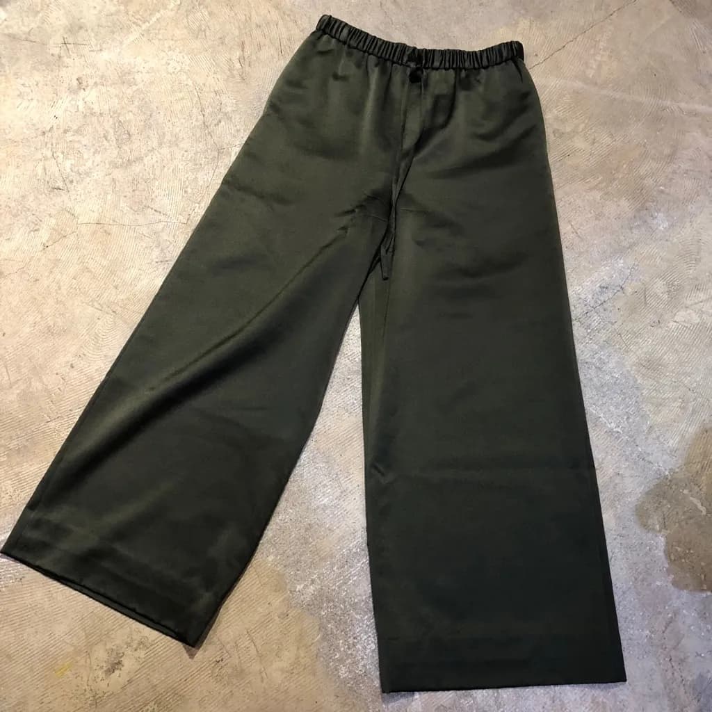 AURALEE AURALEE 17AW SILK WOOL SATIN PANTS