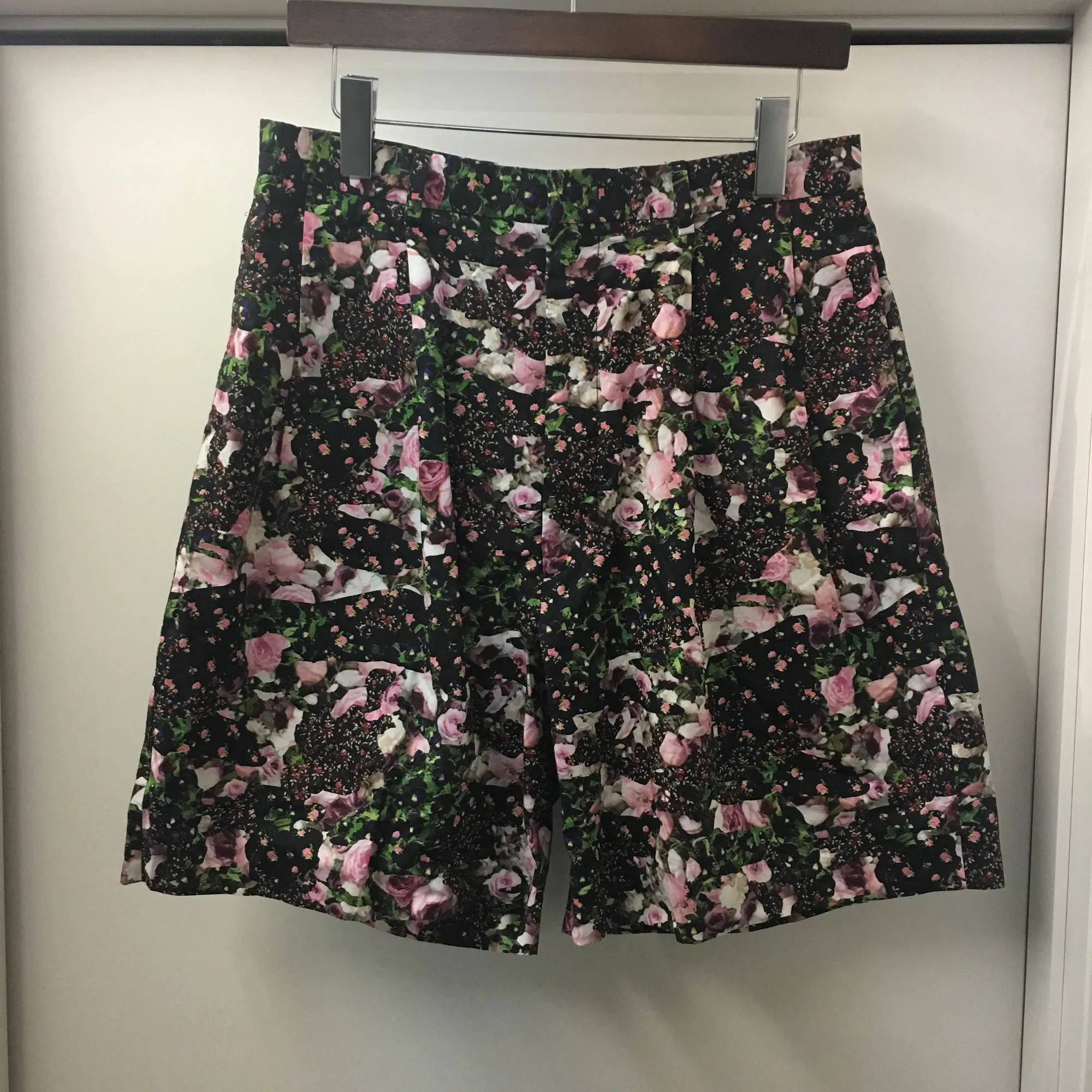GIVENCHY GIVENCHY 14SS フローラルプリント2タックショーツ