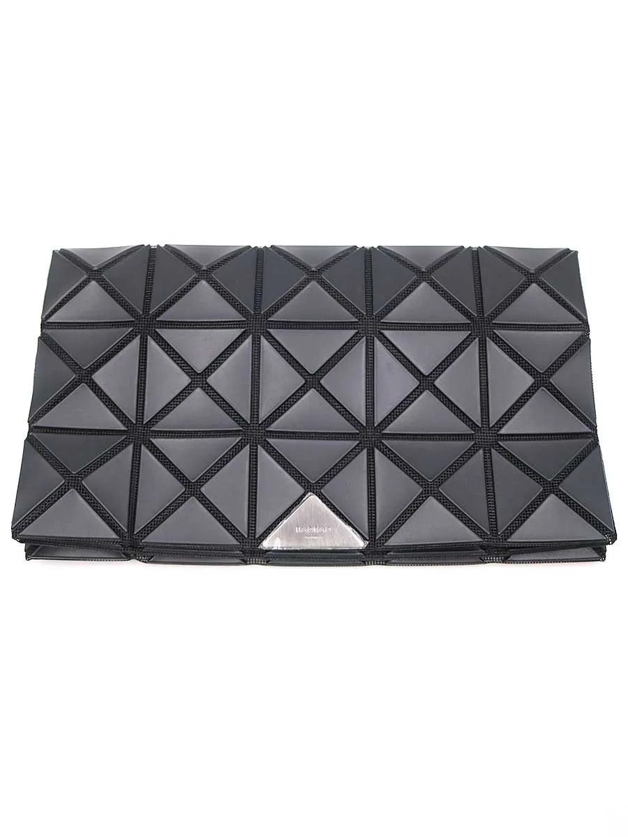 ISSEY MIYAKE バオバオイッセイミヤケ LUCENT FLAP MAT ルーセントクラッチバッグ