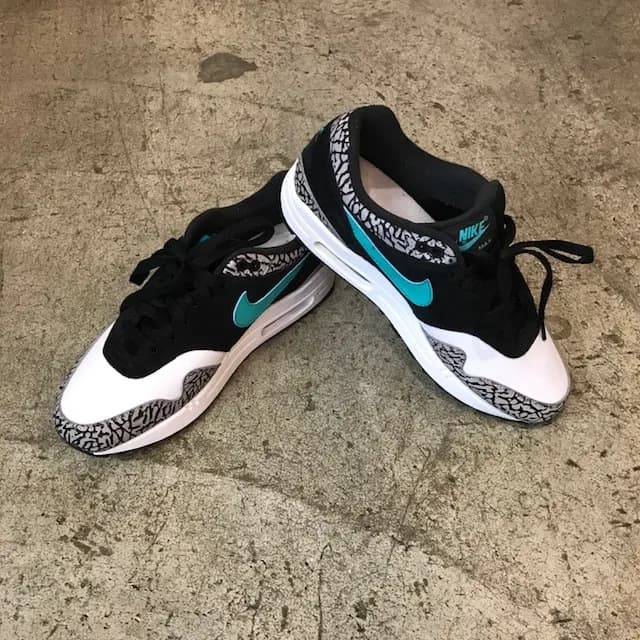 NIKE NIKE×ATOMOS AIR MAX 1 ELEPHANT スニーカーエレファント