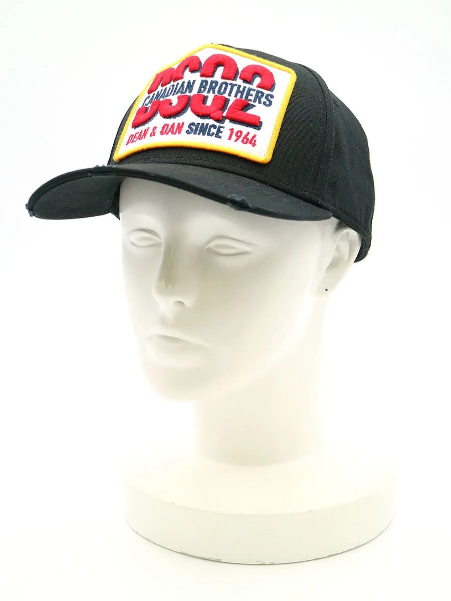 DSQUARED2 ディースクエアード ダメージ加工ロゴワッペンキャップ