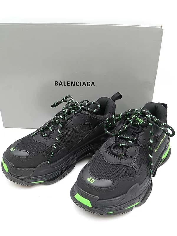 BALENCIAGA バレンシアガ Triple S トリプルエス スニーカー