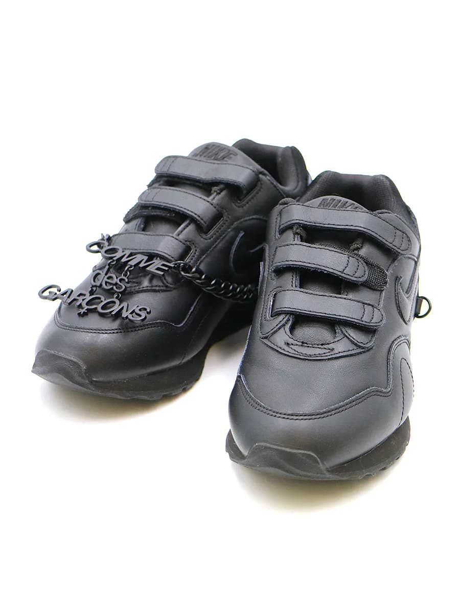 NIKE コムデギャルソン × ナイキ OUTBURST V スニーカー CT2863-001