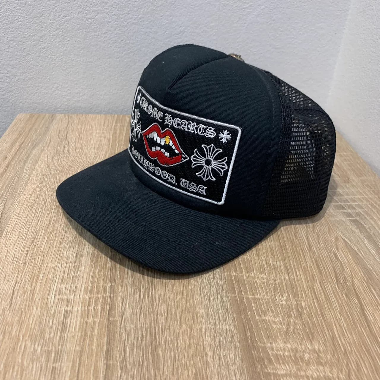 CHROME HEARTS CHROME HEARTS TRUCKER CAP CHOMPER