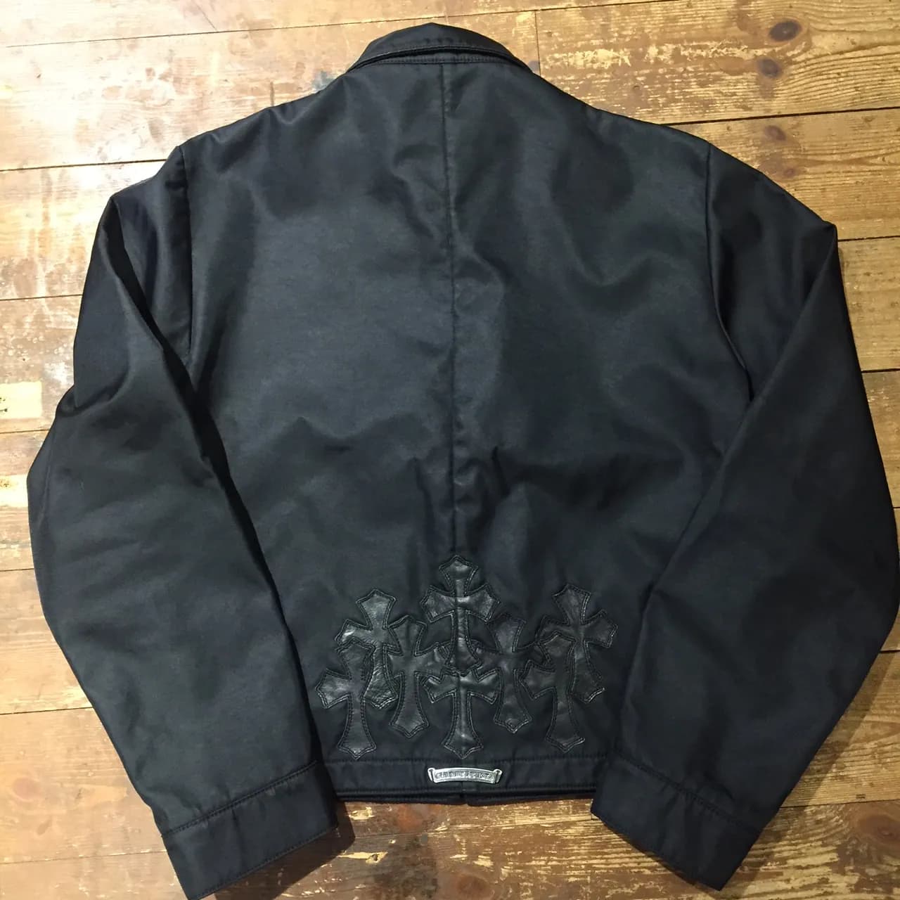 CHROME HEARTS CHROME HEARTSセメタリークロスパッチダガージップナイロンブルゾン