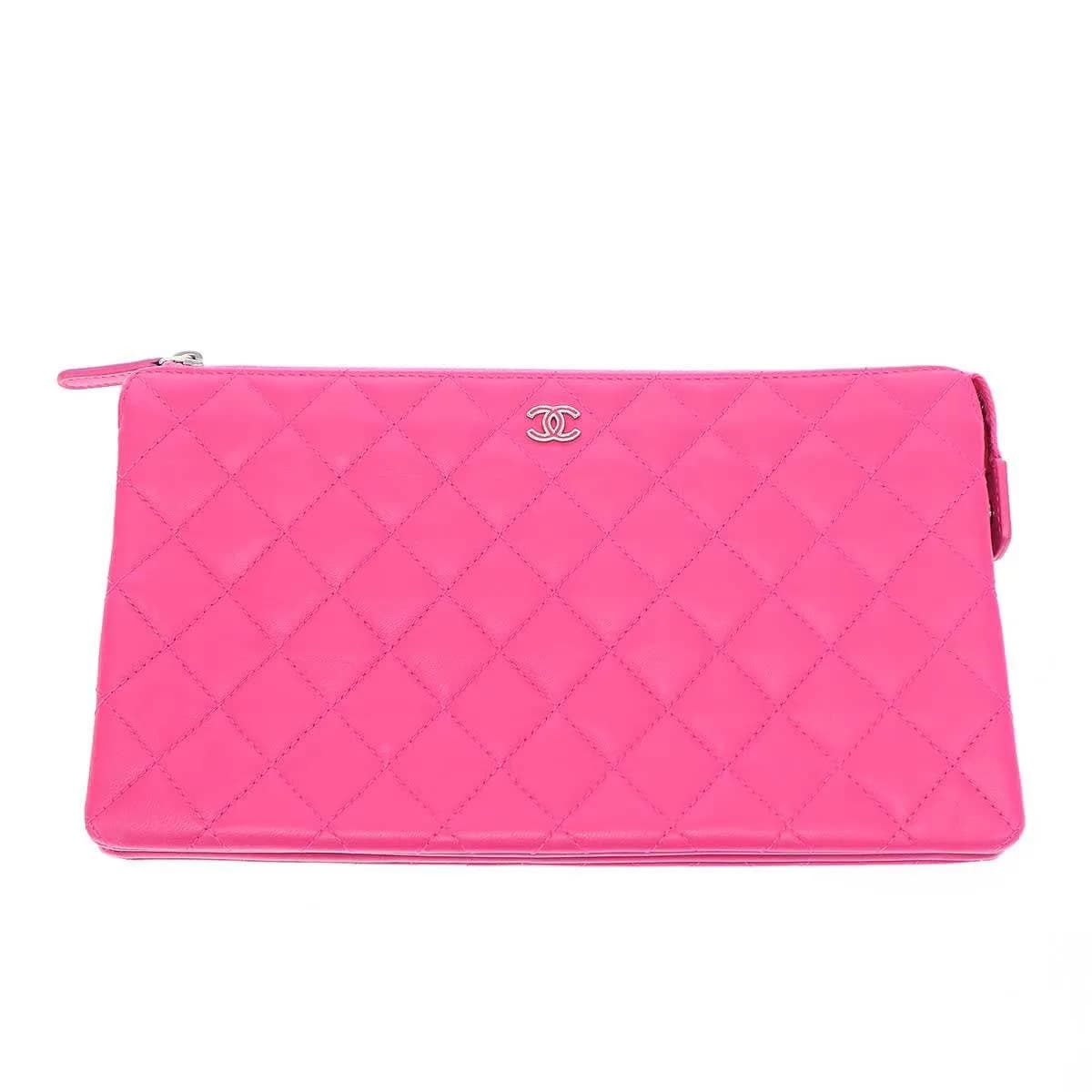 CHANEL シャネル マトラッセ ジップクラッチウォレット