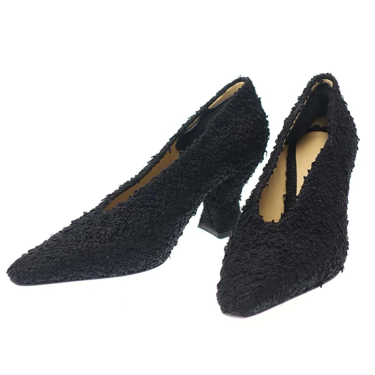 BOTTEGA VENETA ボッテガヴェネタ Almond アーモンド ヒールパンプス