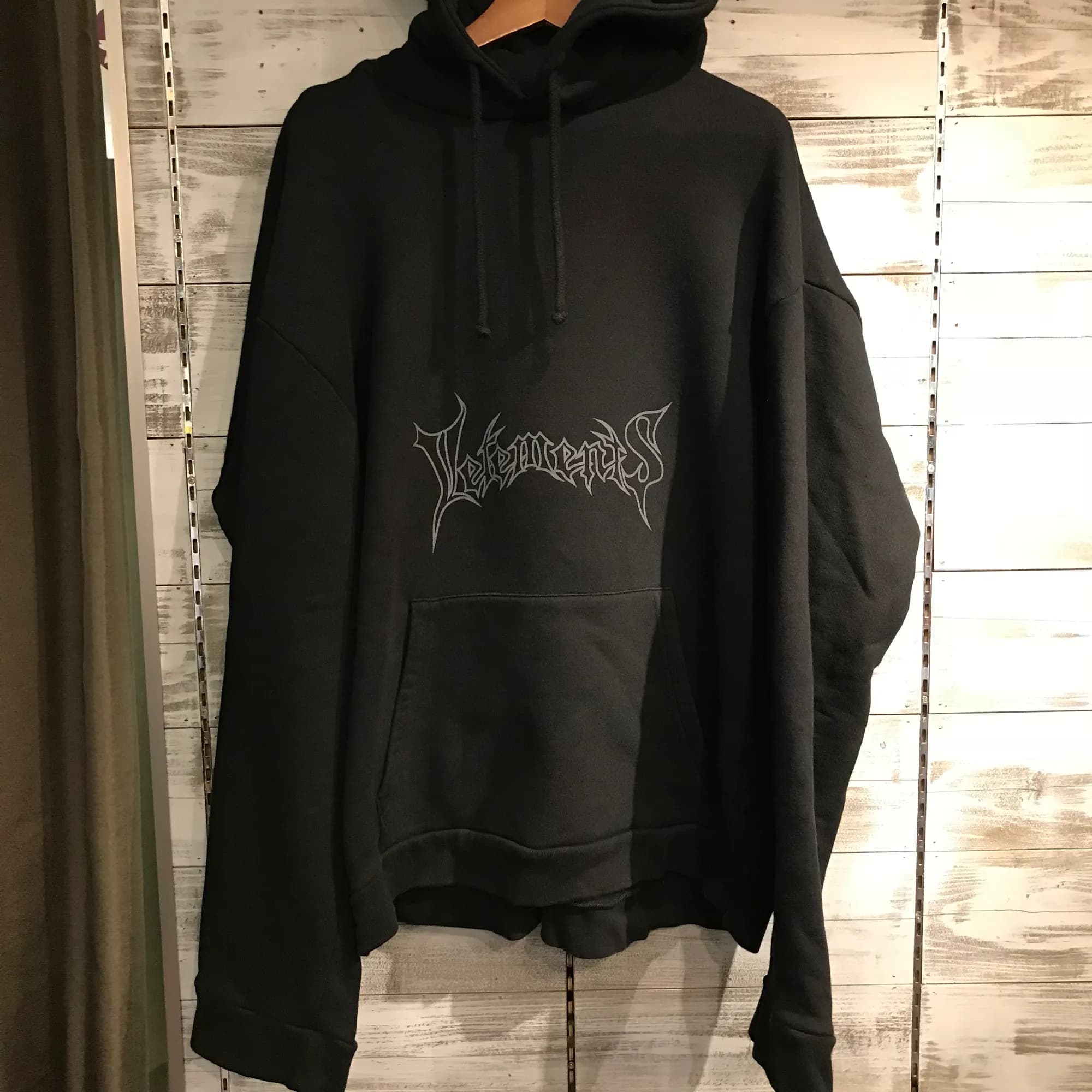 VETEMENTS VETEMENTS 15AW メタルロゴプリントオーバーサイズパーカー