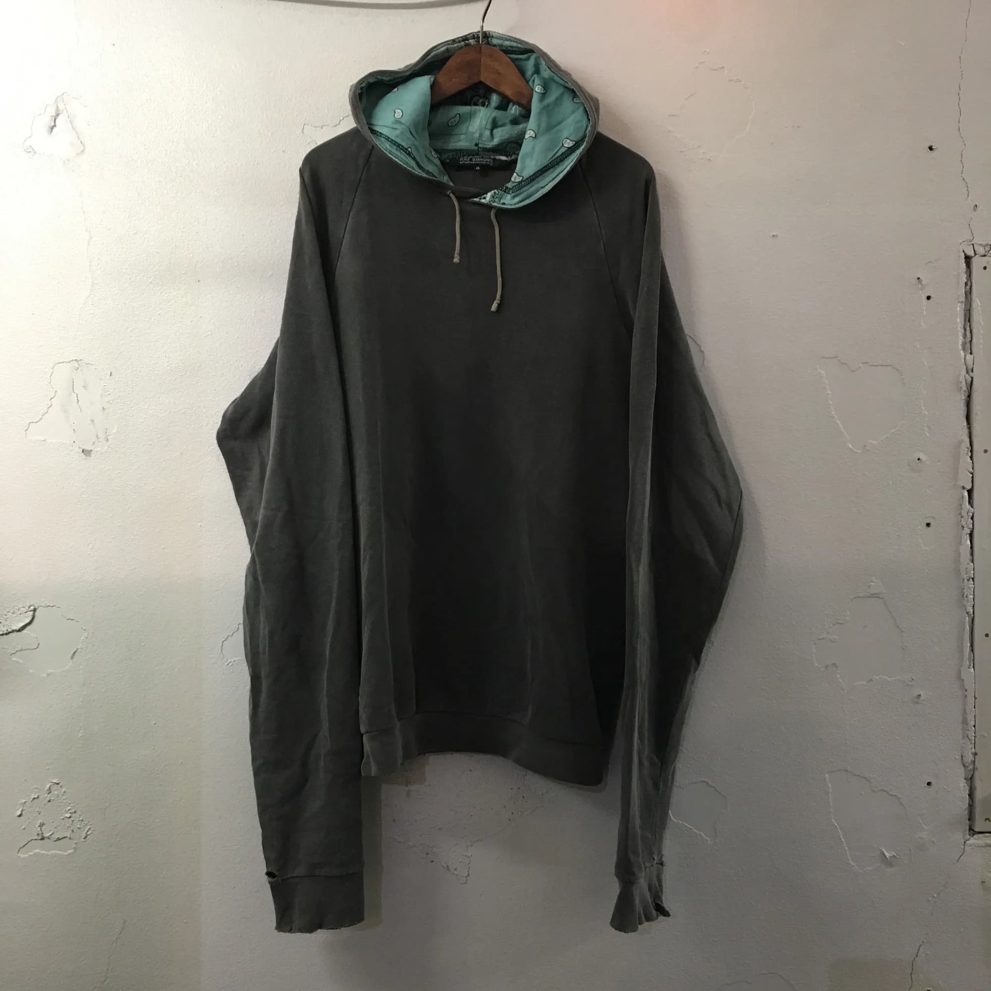 RAF SIMONS RAF SIMONS 04AW WAVES期 フードペイズリー柄ビッグスウェットパーカー 46