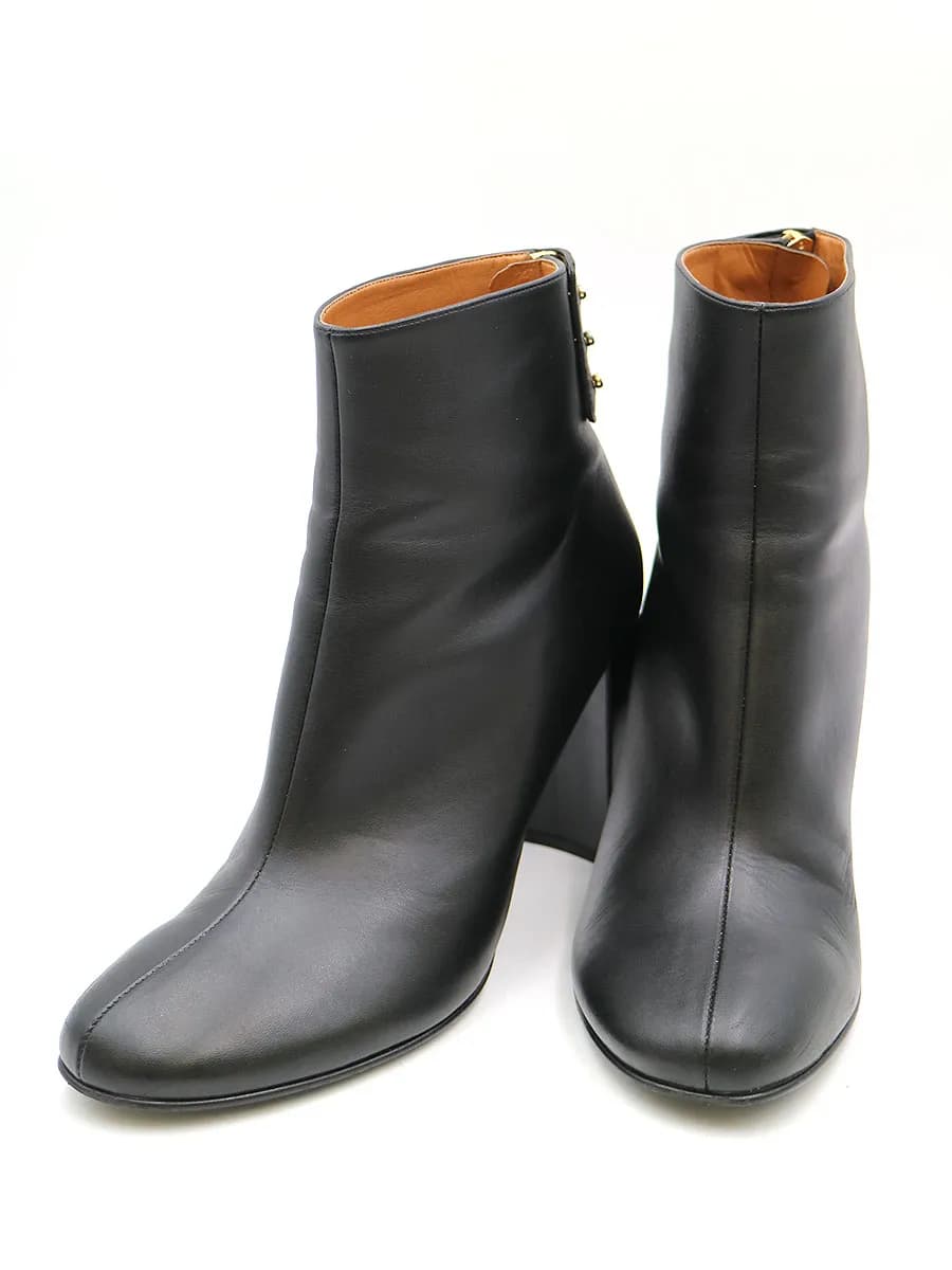 Stella McCartney ステラマッカートニー バックジップショートレザーブーツ