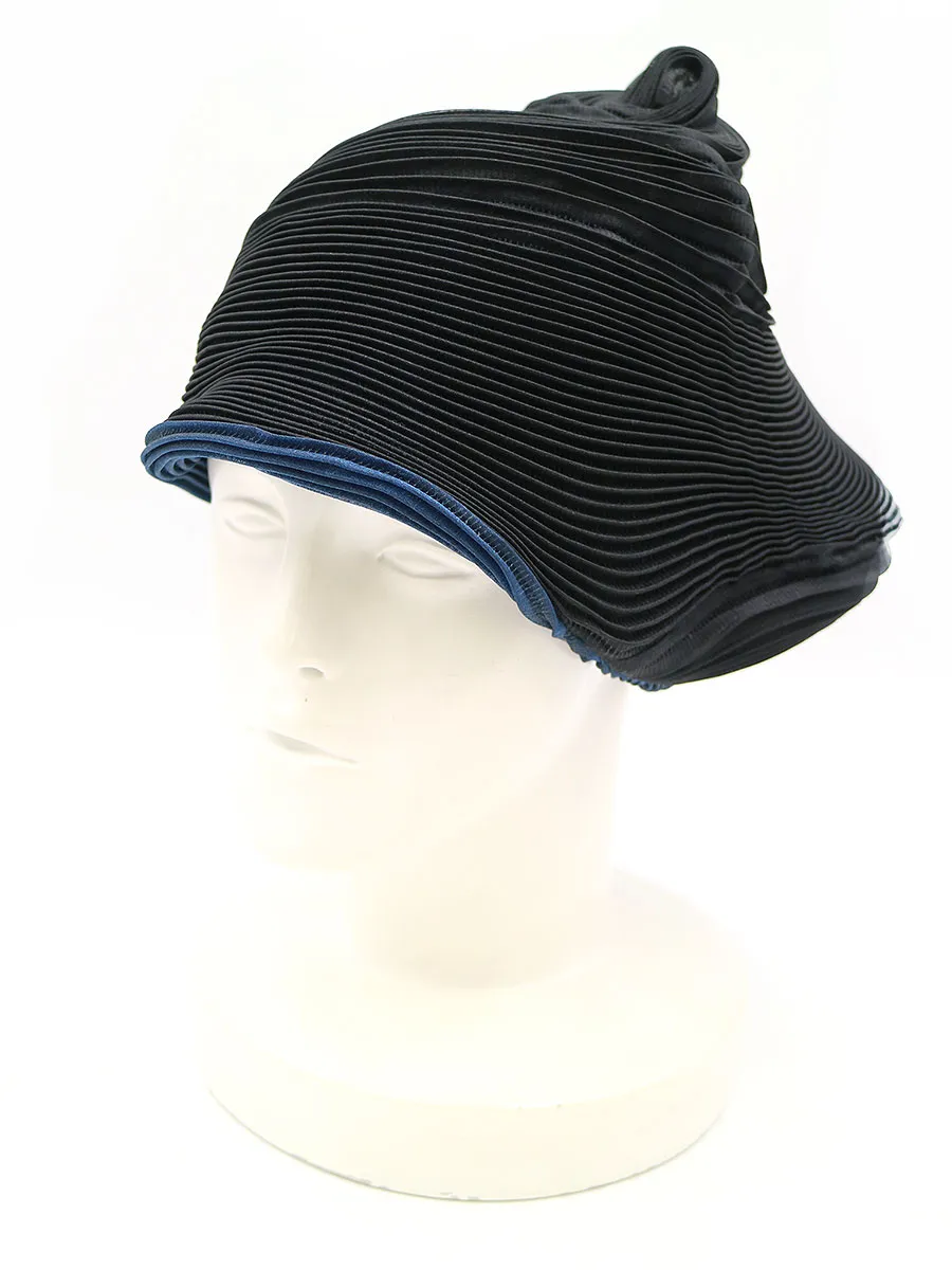 ISSEY MIYAKE イッセイミヤケ プリーツデザインキャップ キャスケット