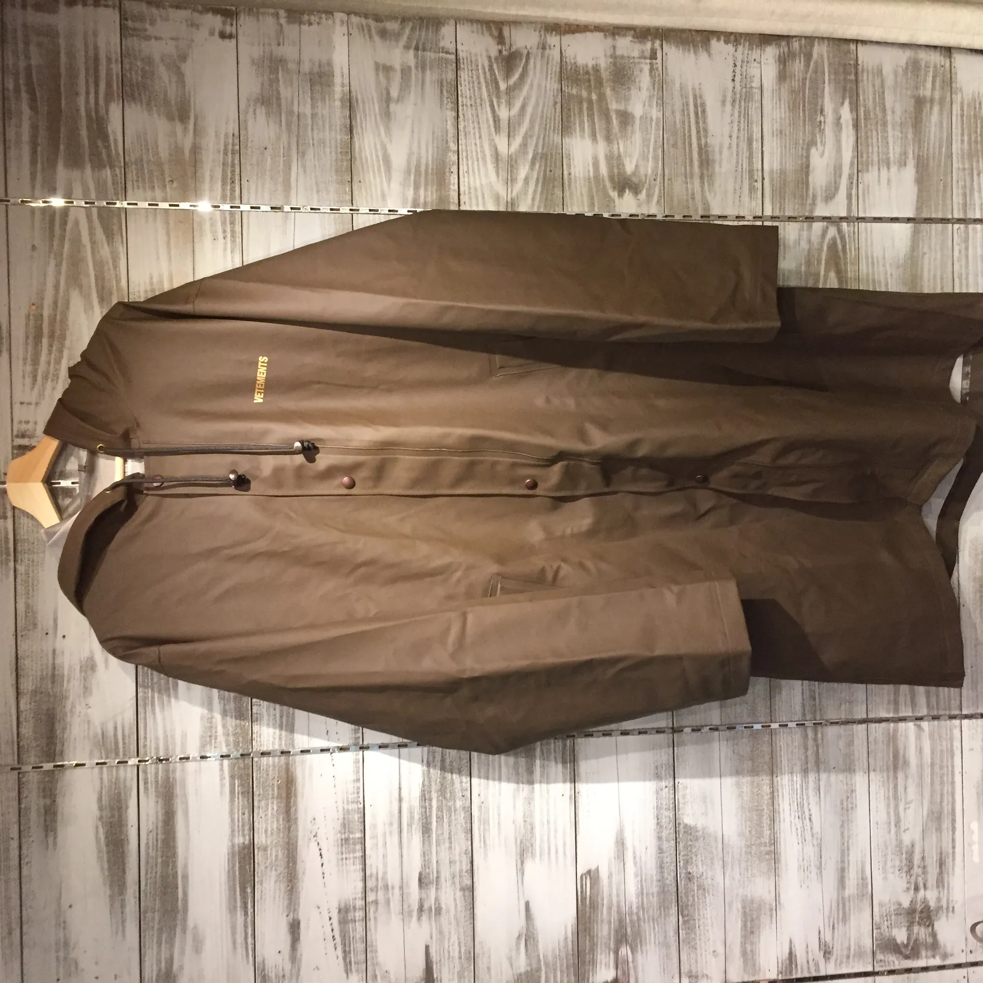 VETEMENTS VETEMENTS 18SS PCV加工 レインコート