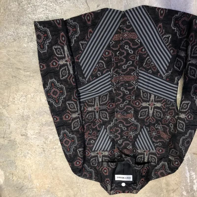 ISSEY MIYAKE ISSEY MIYAKE 02AW オリエンタルブロケード4Bジャケット