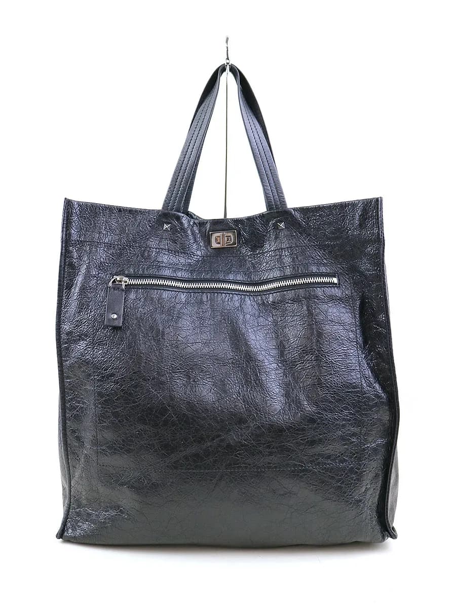 VALENTINO ヴァレンティノ シュリンクレザーロックスタッズレザートートバッグ