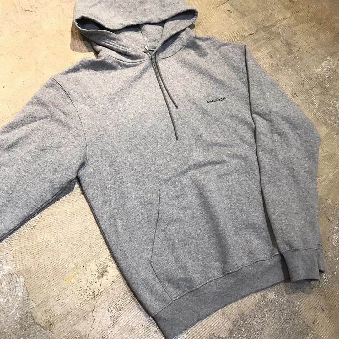 BALENCIAGA BALENCIAGA 17AW Small Logo Hoodie ロゴプリントプルオーバーパーカー