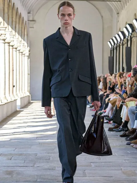 BALLY_25ss_027