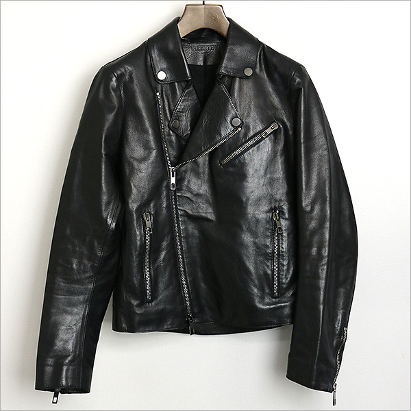 本日VALENTINO カウレザーダブルライダースジャケットをお買い取りさせて頂きました！！