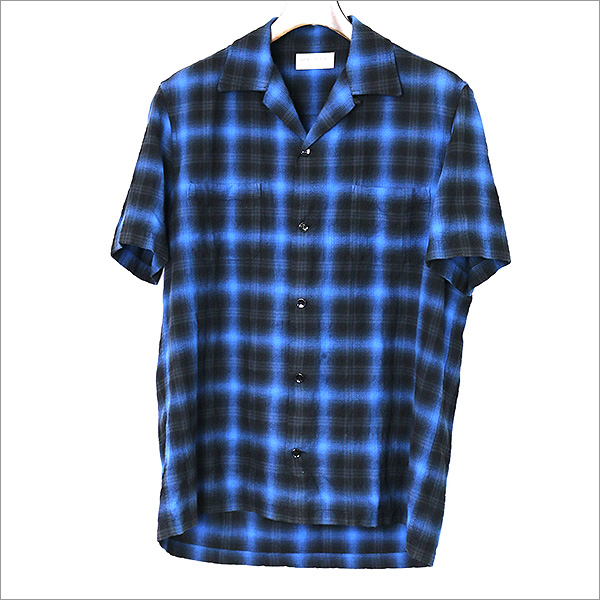本日SAINT LAURENT PARIS 16ss オンブレチェックオープンカラー半袖シャツ をお買取させていただきました！ 即完売したアイテムで、有名人着用した事で中古市場でもそうそう目にする事は無いアイテムです。 近日中に楽天にも出品致しますので、お楽しみに！！！