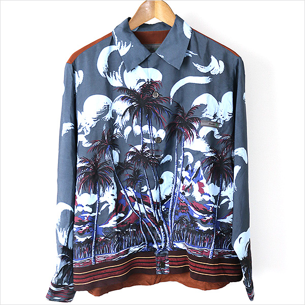 本日PRADA 14SS レーヨンアロハシャツブルゾンをお買い取りさせて頂きました！！