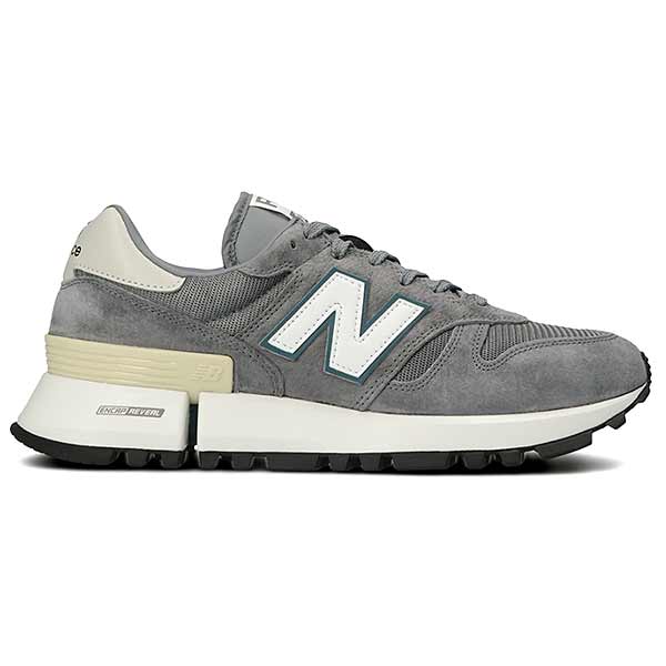 NEW BALANCE M1300JP