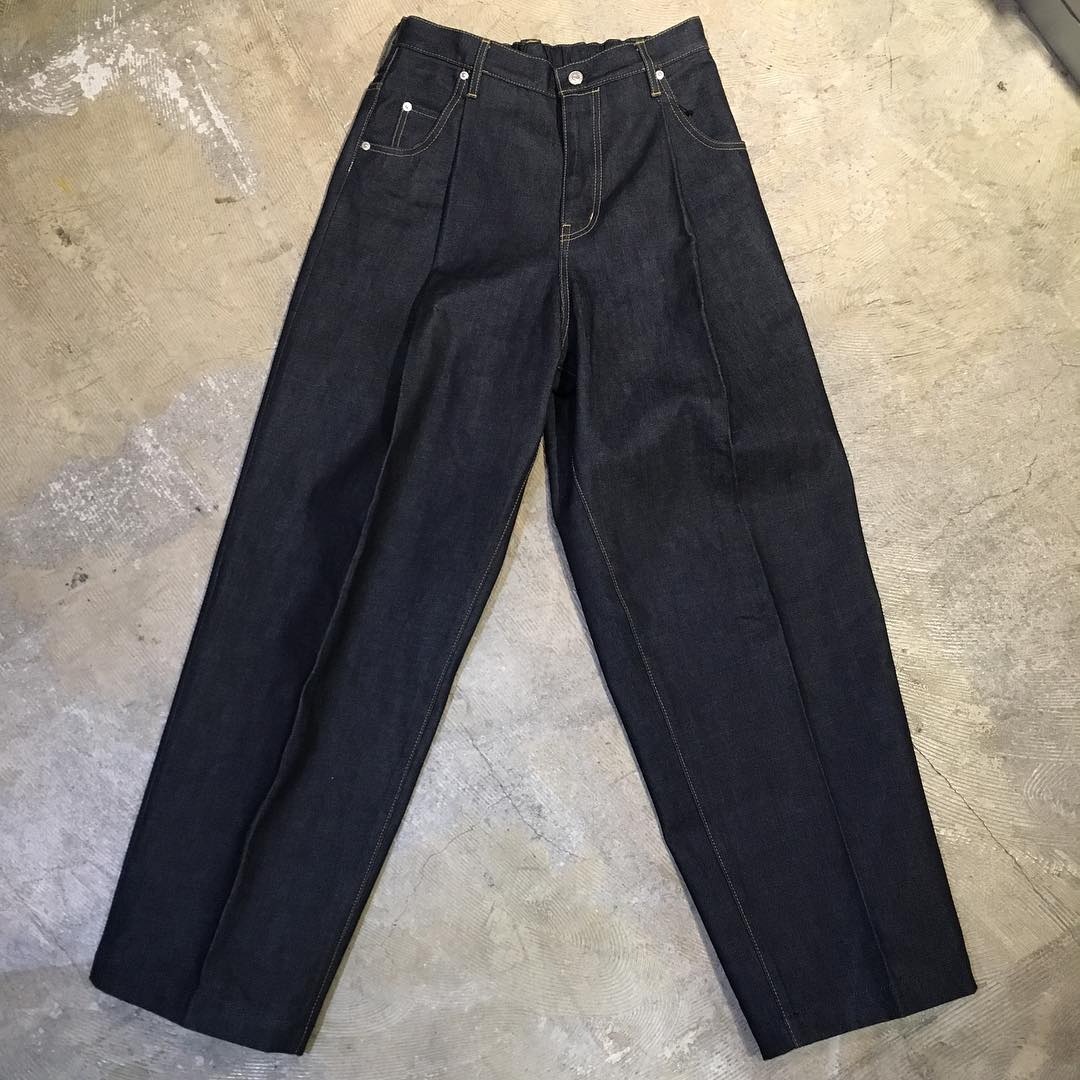 NEON SIGN 16SS WIDE DENIM SLACKS