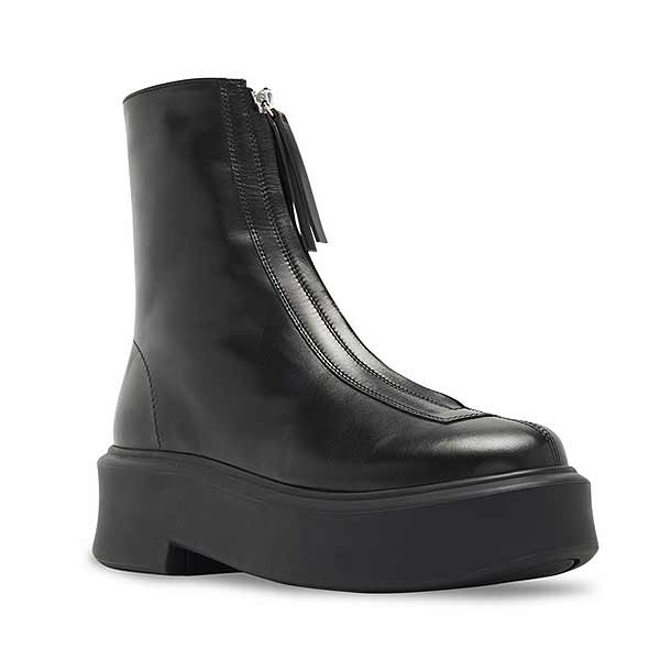 Zipped Boot I