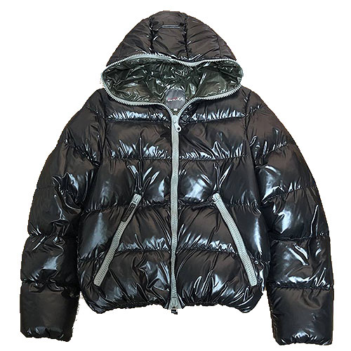 https://www.modescape.com/down-jacket/duvetica/dionisio-kyouka