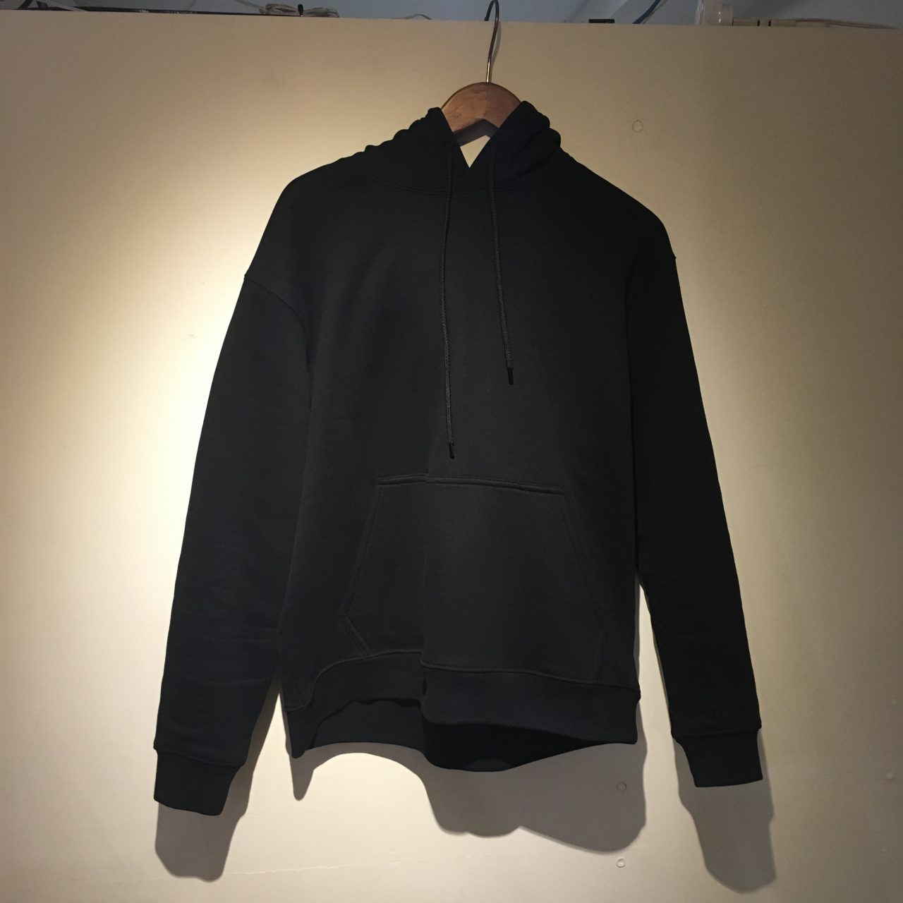 BALENCIAGA 17SSタックインフーディーセーター