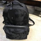 VALENTINO 迷彩柄ナイロンスタッズバックパック