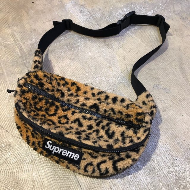 Supreme 17AW Leopard Fleece Waist Bag