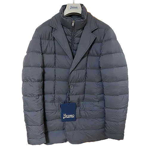 https://www.modescape.com/down-jacket/herno/layered-design-down