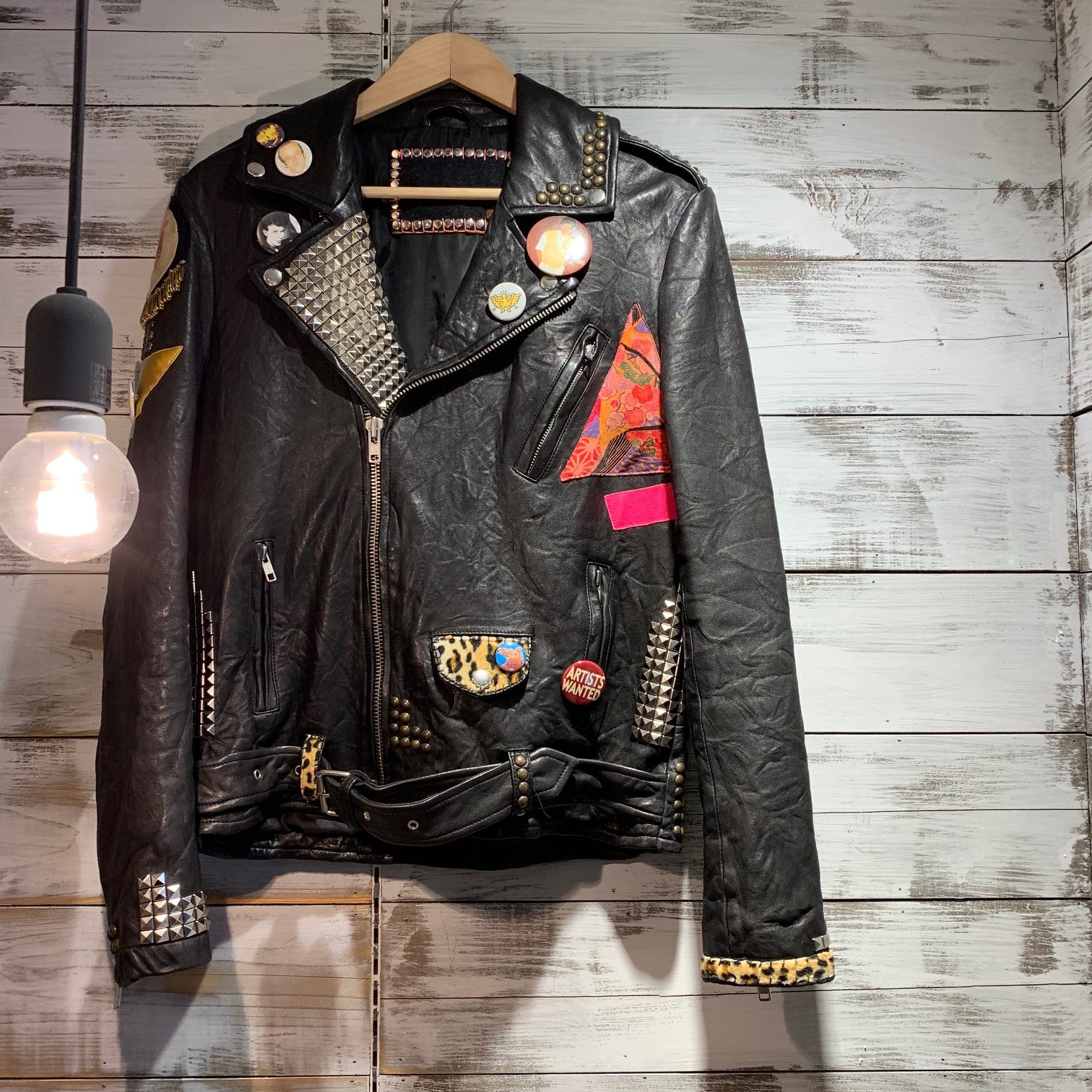 Free City 18aw Motorcycle Leather Jacket スタッズバッジダブルレザーライダース ブランド古着 買取 モードスケープ Free City 18aw Motorcycle Leather Jacket スタッズバッジダブルレザーライダース ブランド古着 買取 モードスケープ