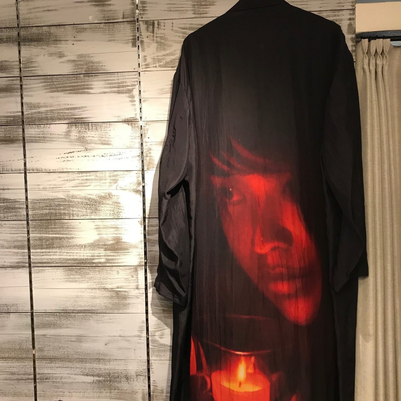 Yohji Yamamoto POUR HOMME 18SS LOOK40 内田すずめ 『蝋燭女』シルクロングコート