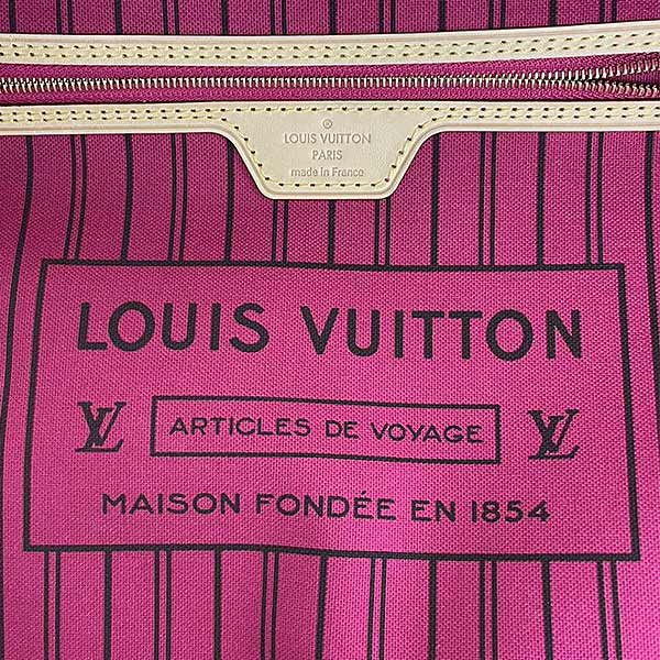 LOUIS VUITTON bag